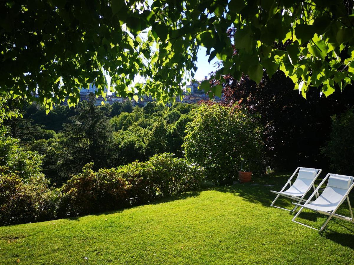 Casa Vacanze Le Violette Villa Brunate Exteriör bild
